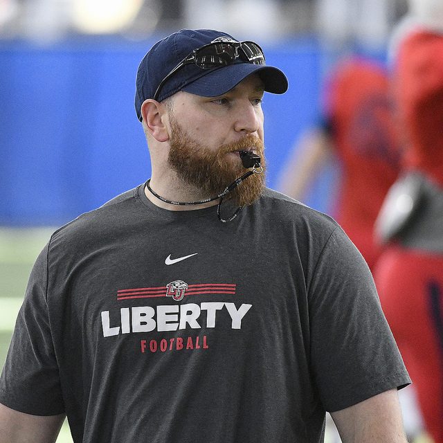 Freeze finalizes off the field staff