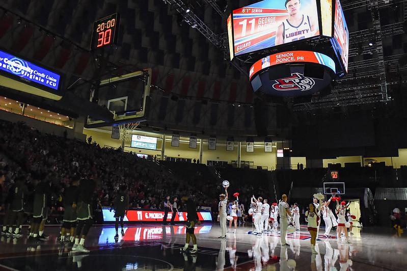 Enter to win Courtside Tickets for Thursday’s UNF game