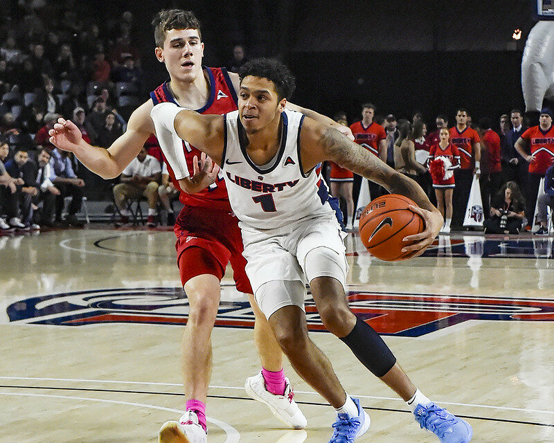 Liberty overcomes cold first half shooting, defeats NJIT