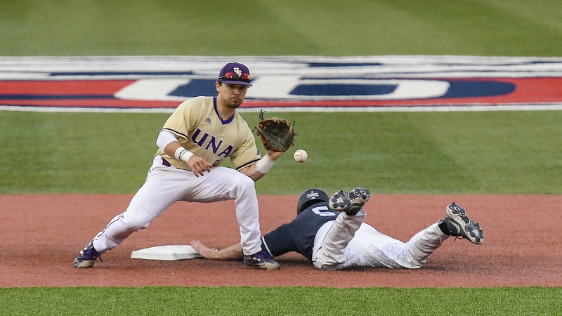 Liberty baseball has won 8 straight, begins ASUN play 3-0