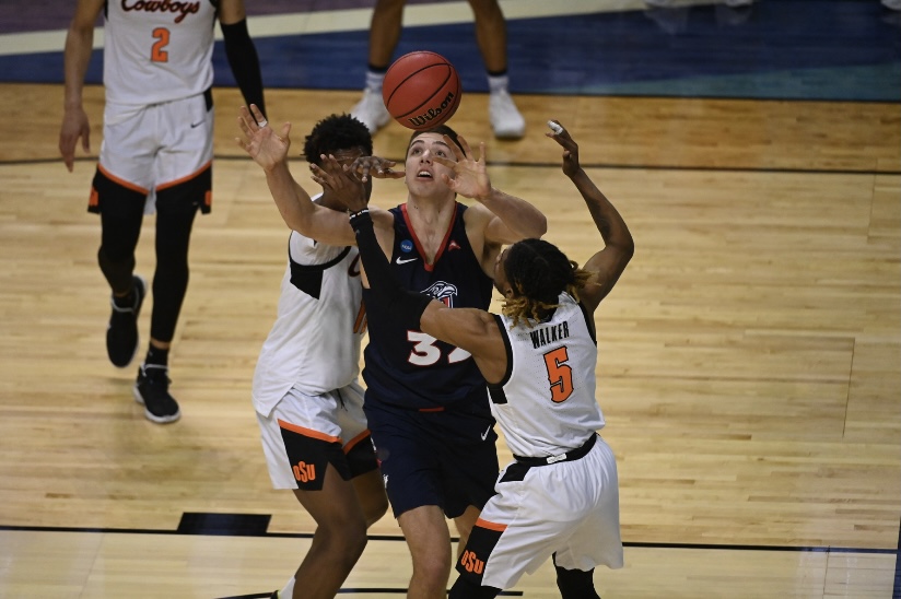 Liberty’s season comes to an end with loss to Oklahoma State in NCAA Tournament First Round