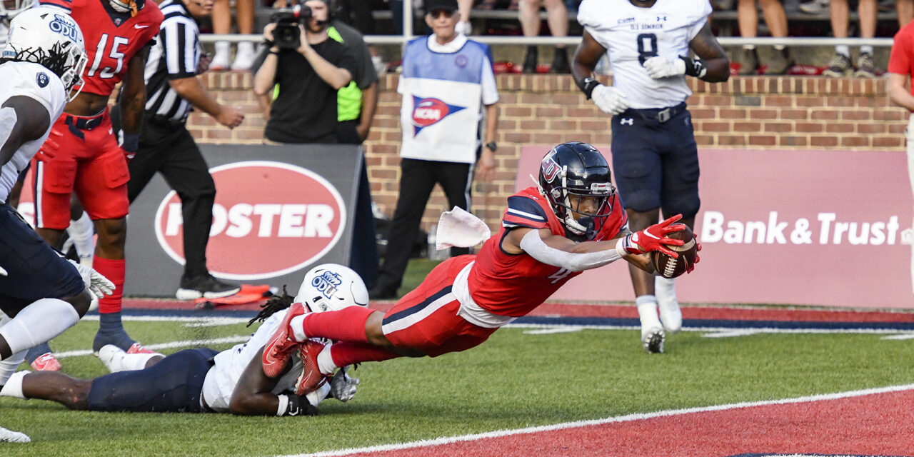 Defense Dominates 3rd Quarter as Liberty rolls past Old Dominion