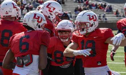 Who’s Favored To Win The 2022-2023 NCAAF Championship?