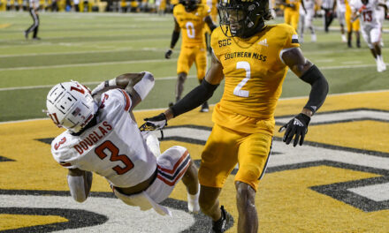 Liberty overcomes injuries, 4th quarter deficit for 4OT win at Southern Miss