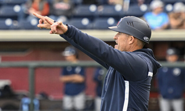 Simmons’ grand slam helps push Liberty past Lipscomb to open ASUN Pool Play
