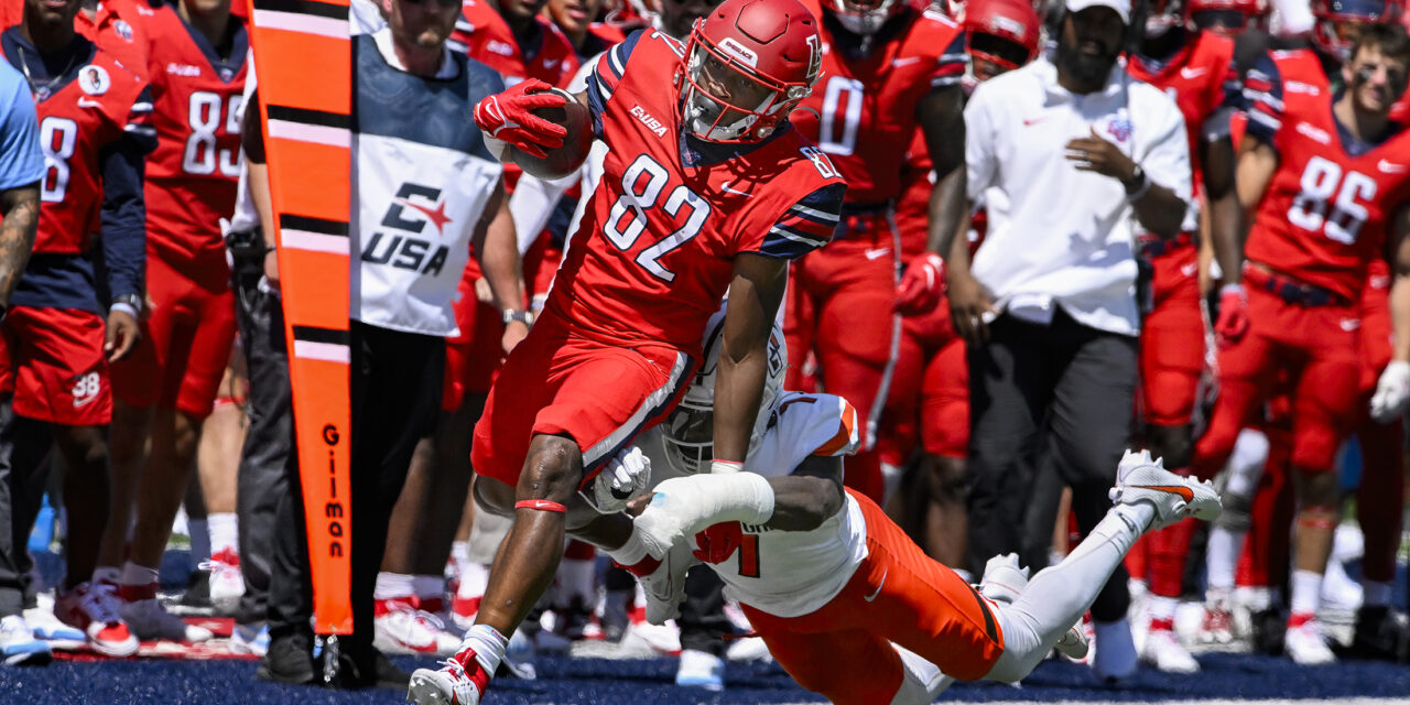 Liberty WR Aaron Bedgood gives up State Farm job to return to football field
