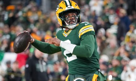 Malik Willis shines in start for Green Bay