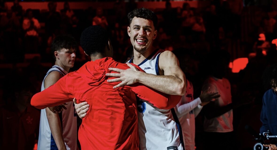 Zach Cleveland’s buzzer-beater lifts Liberty to win at NMSU